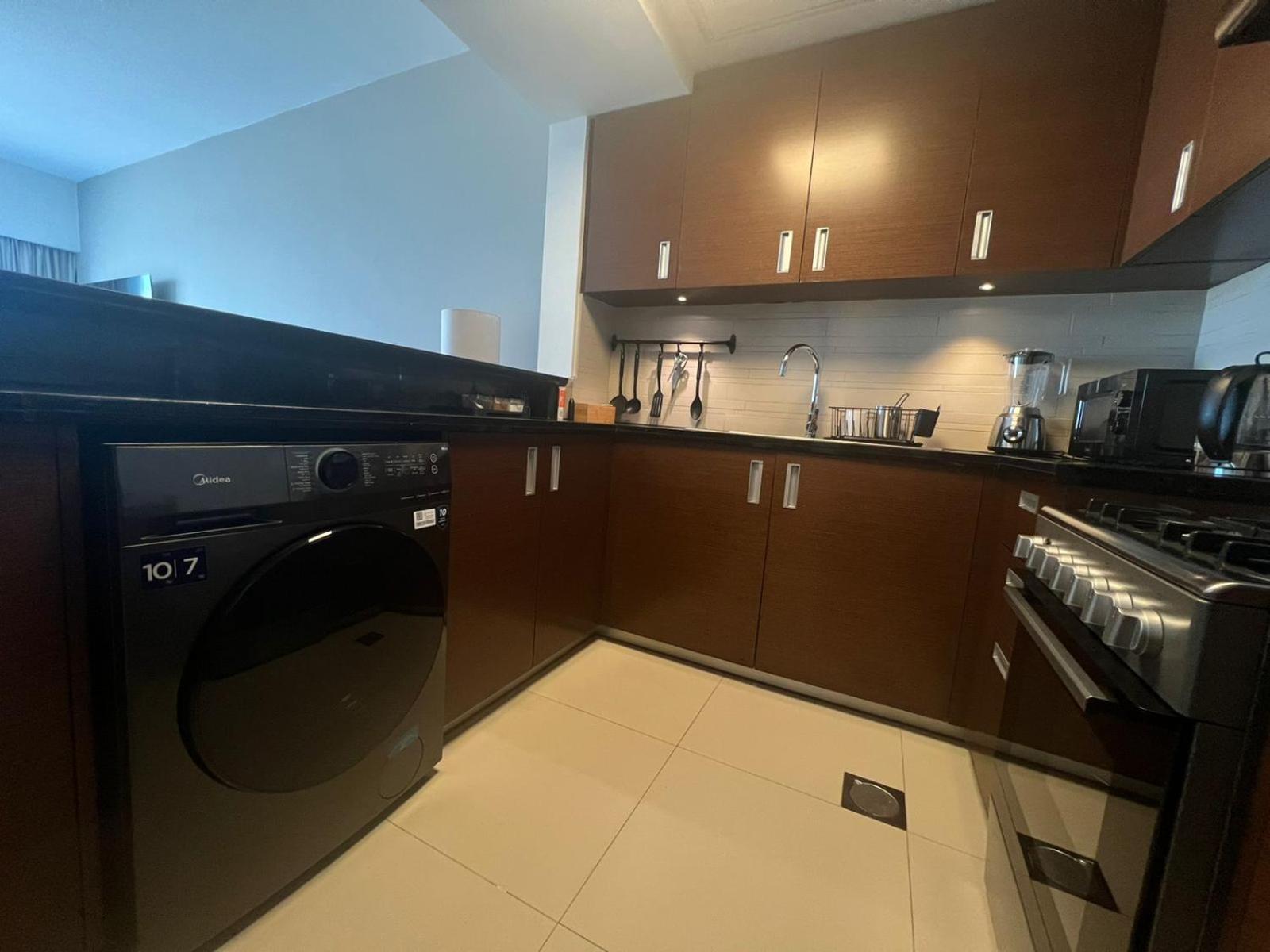 Dinar Home Abu Dhabi Luaran gambar